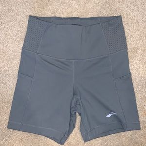Brooks compression running shorts